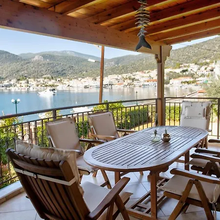 ヴィラ Pasithea Kórfos