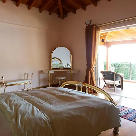 Pasithea Villa *