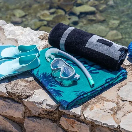 ヴィラ Pasithea Kórfos