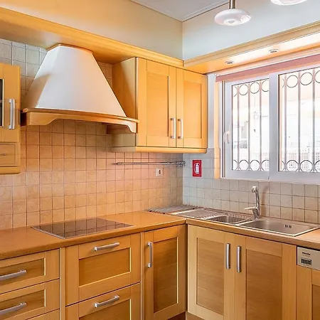 ヴィラ Pasithea Kórfos